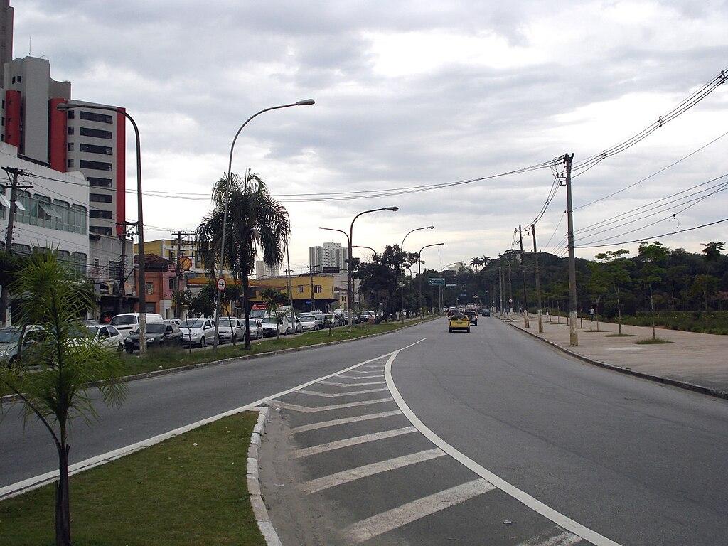 Av. General Ataliba Leonel