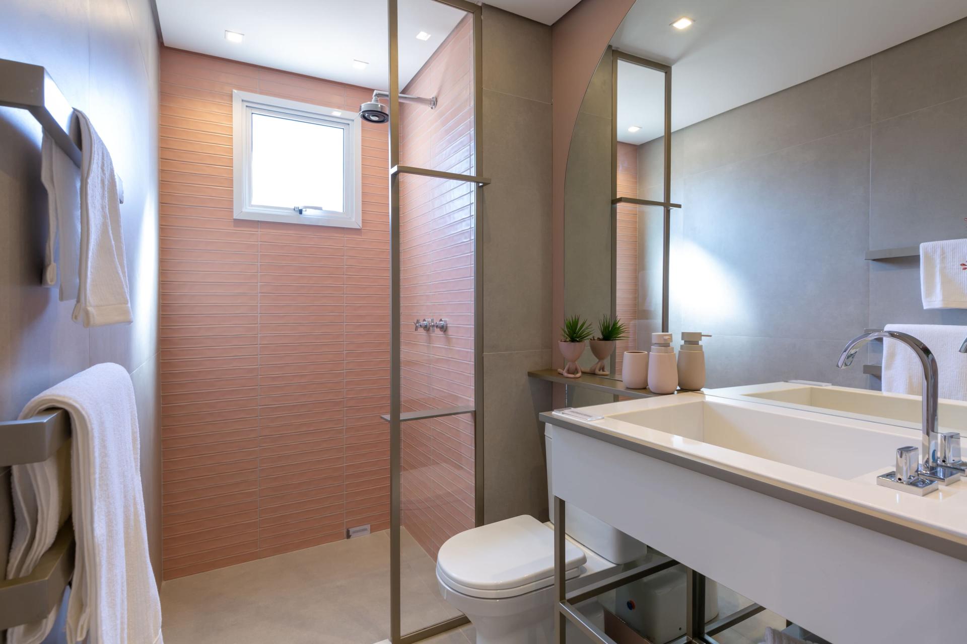 Foto do Banheiro da Suíte do Decorado de 125 m²