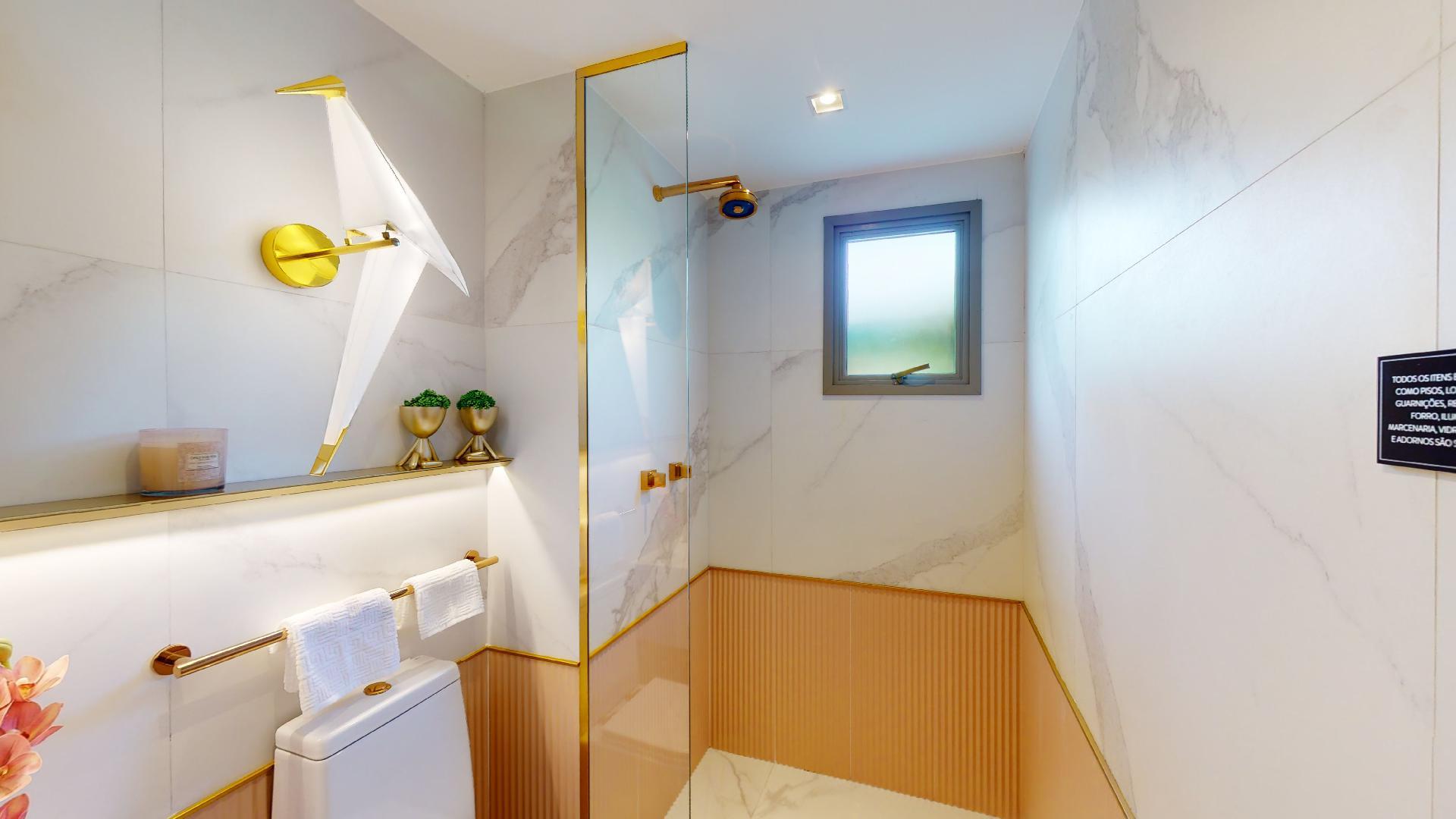 Foto do Banheiro da Suíte do Decorado de 253 m²